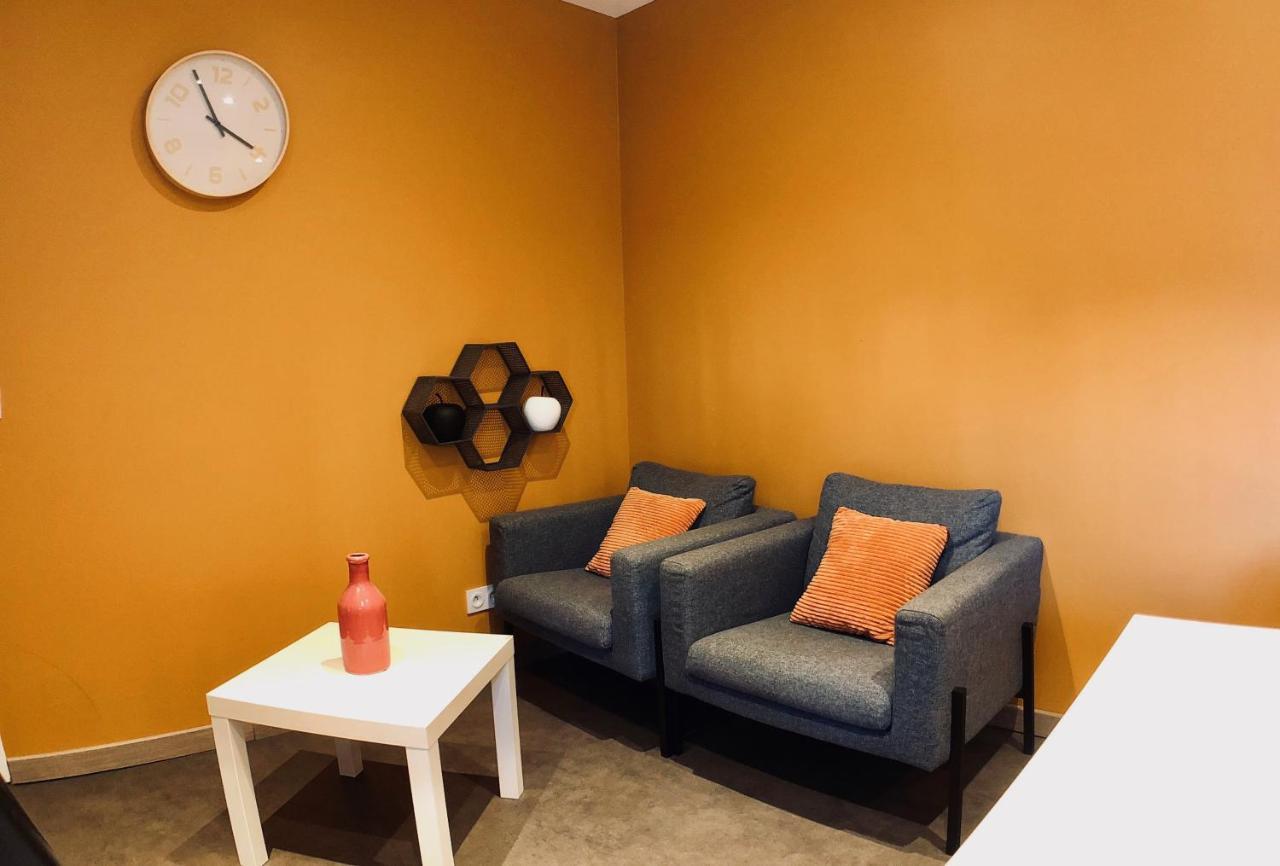 Appartements Entre Provence Et Camargue Tarascon Ngoại thất bức ảnh